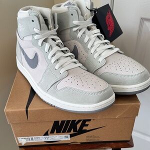 Nike Air Jordan 1 High Men's Sneakers - Light Grey/White - BRAND NEW